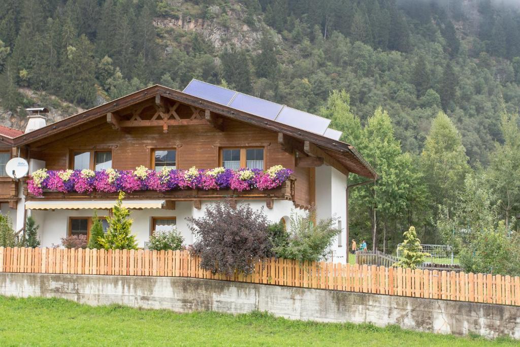 Haus Stefan Neustift im Stubaital Exterior foto